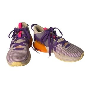Nike‎ LeBron Witness 7 GS Purple Orange Sneakers Big Kid Size 5.5 Y (Women's 7)